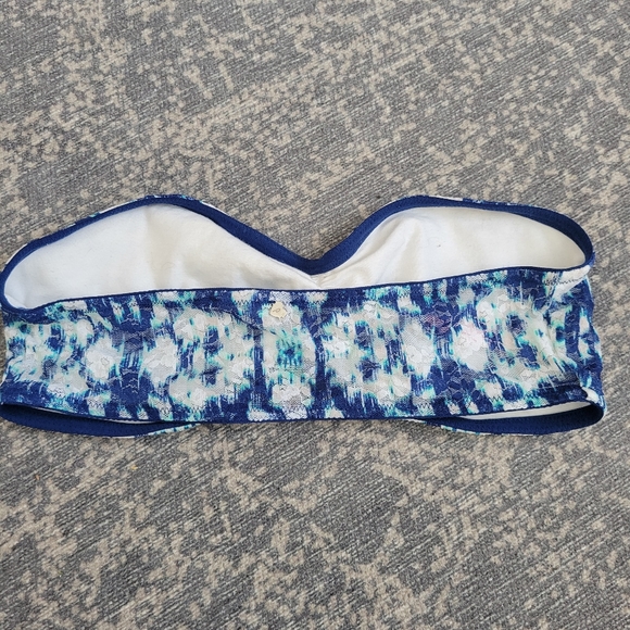 Victoria's Secret Pink Bandeau Bundle - Picture 6 of 11